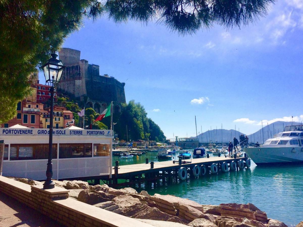 Casabarbara Lerici Villa ภายนอก รูปภาพ